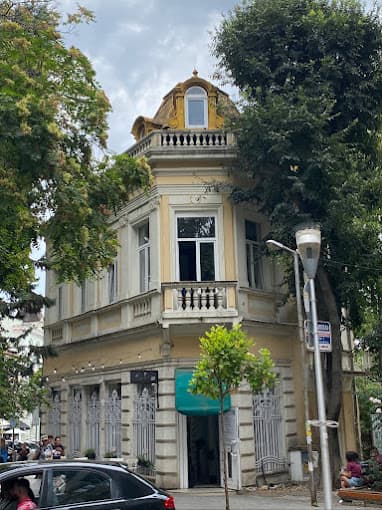 Йога Варна, център
